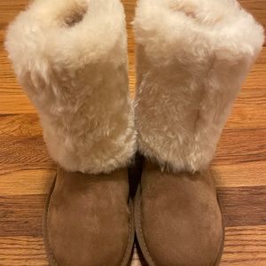 UGG Boots / Women’s 7